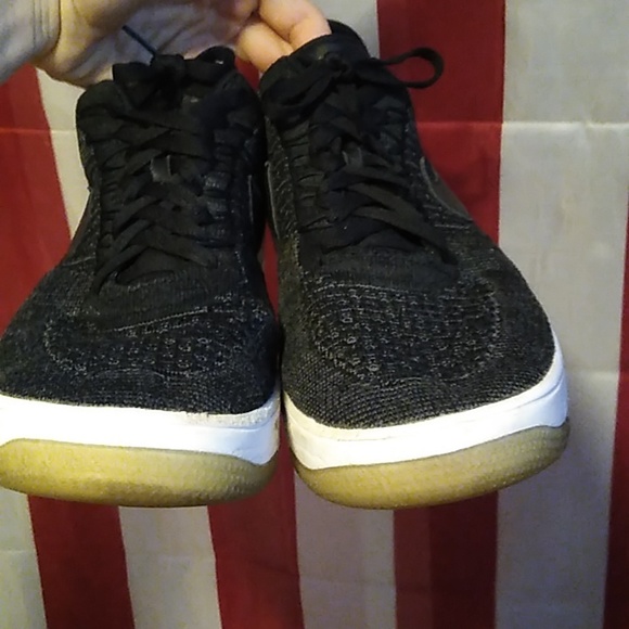 Nike Air Force Flyknit Lows - Picture 1 of 6
